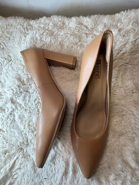 Clean‎ girl comfort women’s 11 Pointed Block Heel Pump cruise wedding guest c